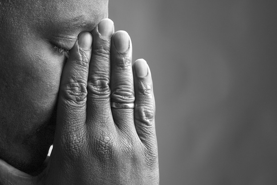 <span>Ergen ve Yetişkin Psikolojisi</span>Yas Sürecinde Ne Zaman Psikologa Başvurmalıyım?